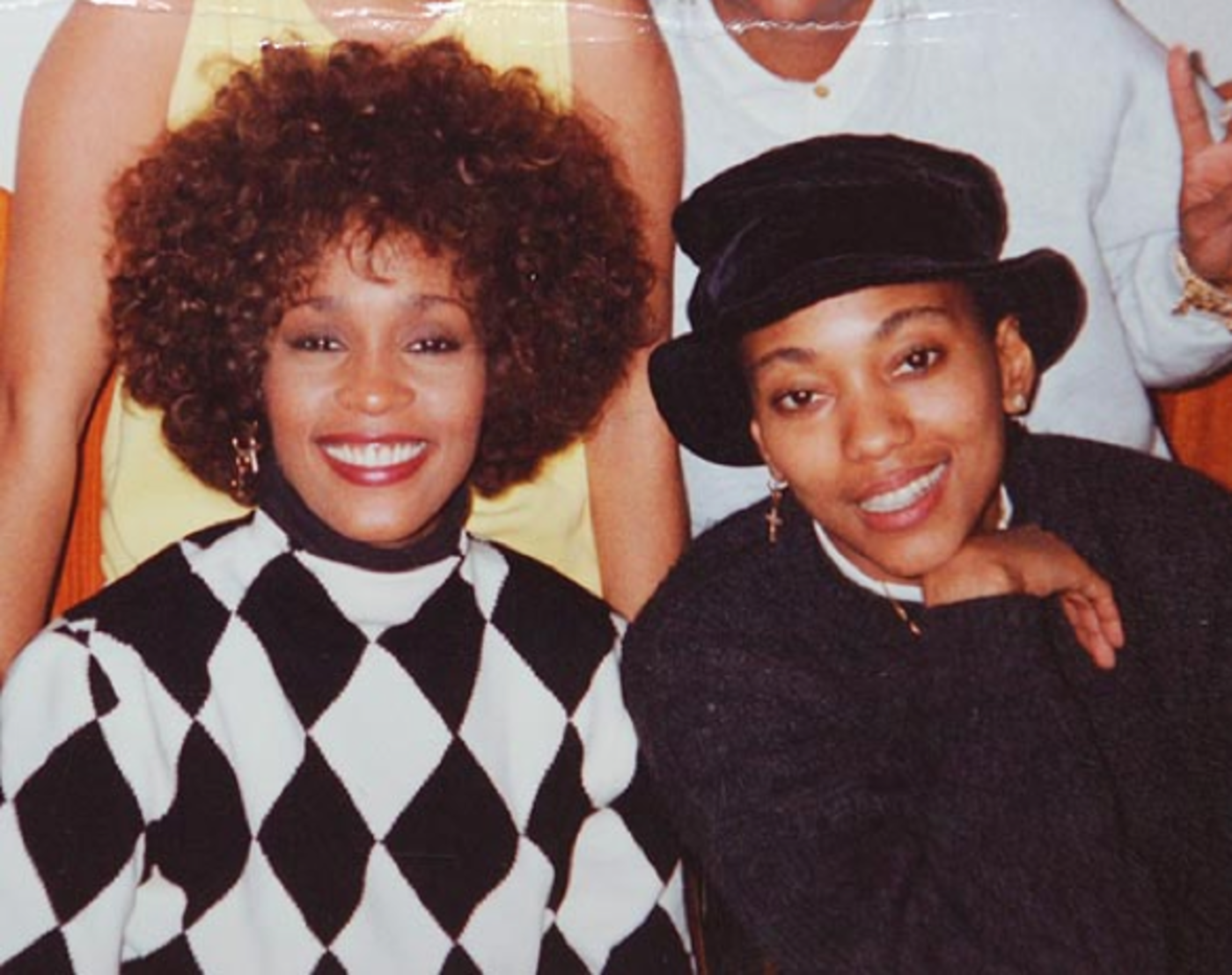 Bobby Brown Reveals that Whitney Houston Was Bisexual - Fame Focus
