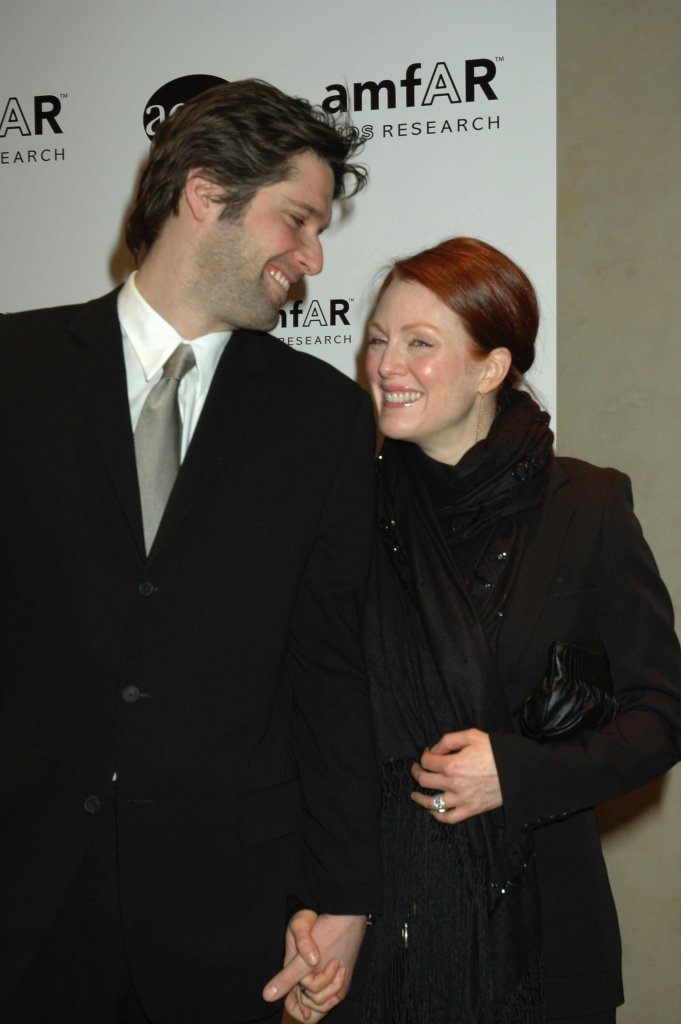 Bart Freudlich, Julianna Moore at benefit for amfAR and ACRIA in honor of Herb Ritts, Sotheby's, New York, NY, February 02, 2005