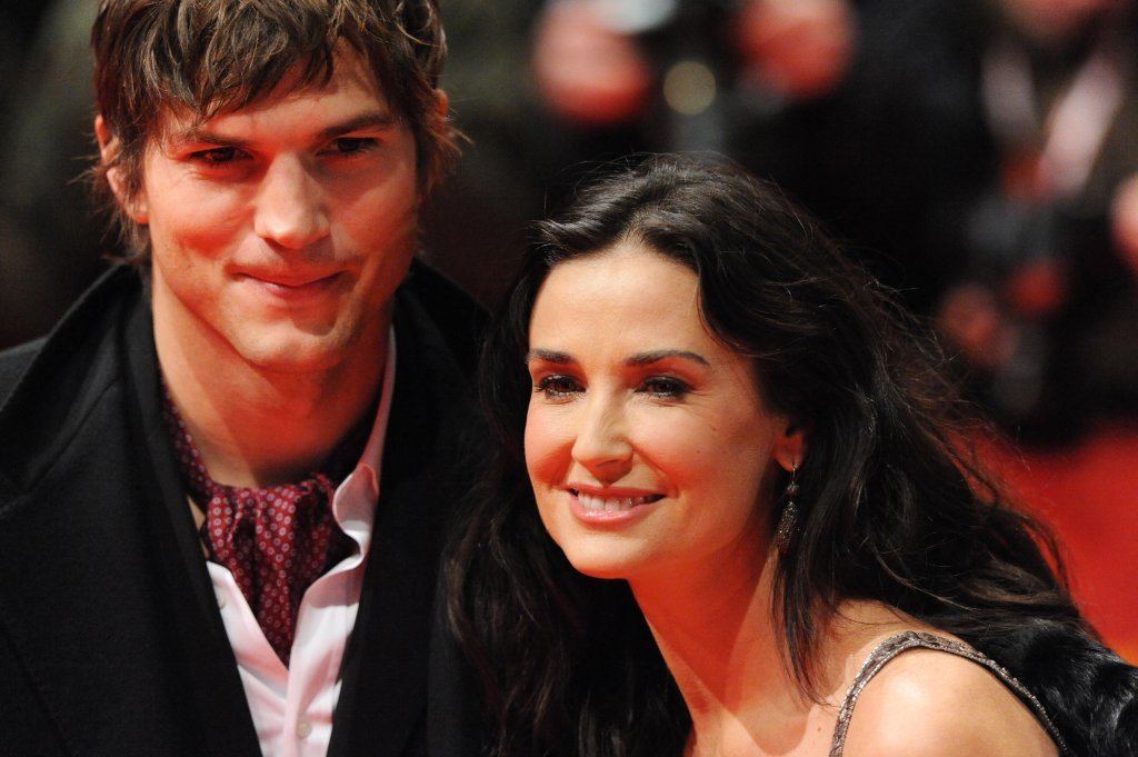 BERLIN - FEB 11: Demi Moore and Ashton Kutcher attends the premiere 'Happy Tears' of the 59th Berlin Film Festival at the Berlinale Palast. February 11, 2009 in Berlin.