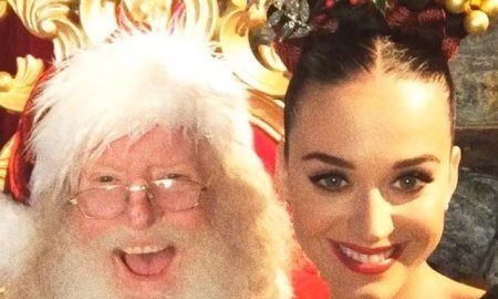 celebrity christmas selfies