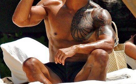 male celebrity beach bodies