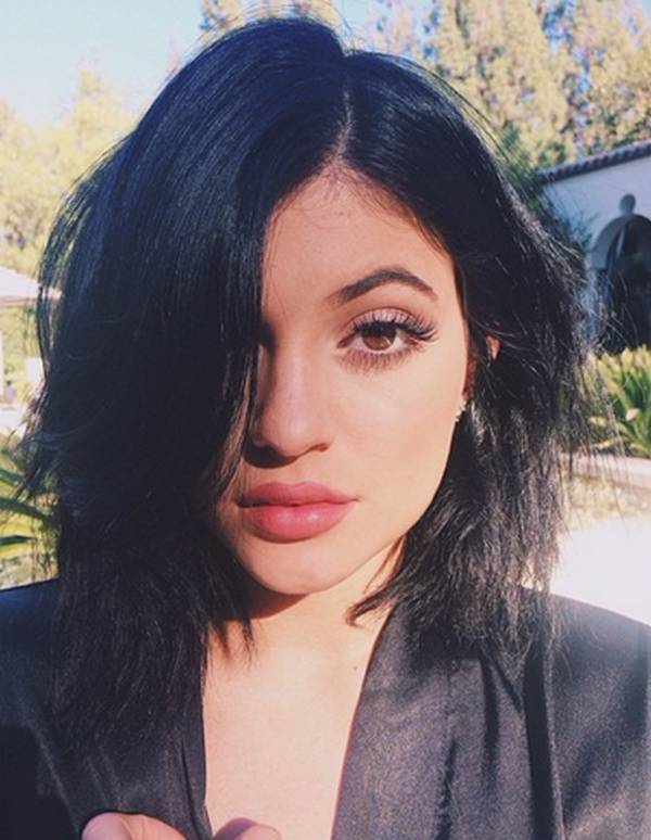 9 Times Kylie Jenner's Lip Liner Made Young Girls Do This...