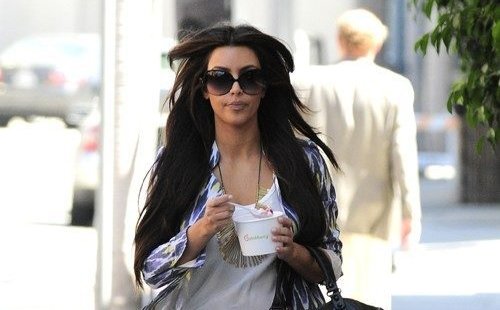 kim kardashian went to pink berry