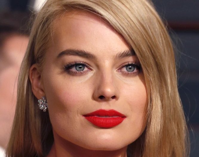 margot robbie pics