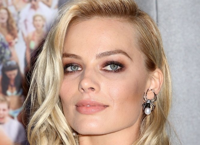 margot robbie pics