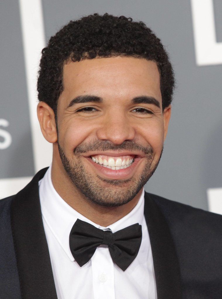 Drake Arrives To The Grammy Awards