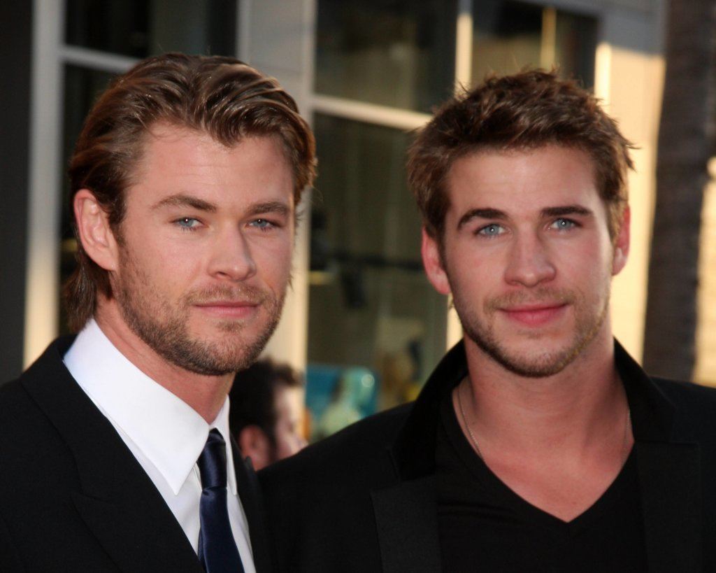 chris and liam hemsworth