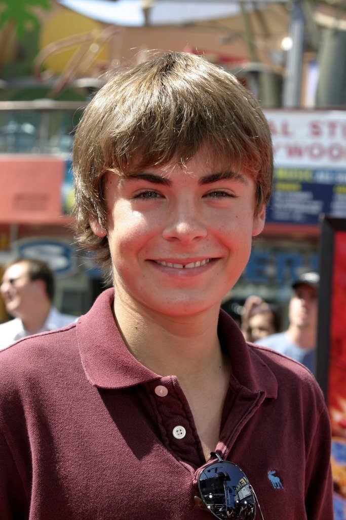 Zac Efron young