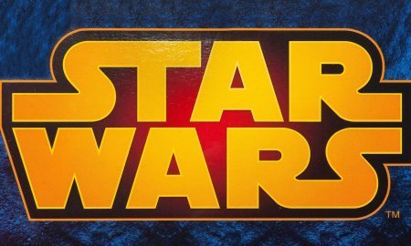 Star Wars Logo Printed On Lego Box