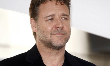 Los Angeles - Apr 12: Russell Crowe At A Ceremony Where Russell Crowe Is Honored With The 2404th Star On The Hollywood Walk  Of Fame, Los Angeles, California On April 12, 2010