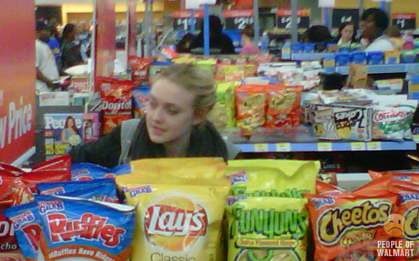 dakota fanning walmart