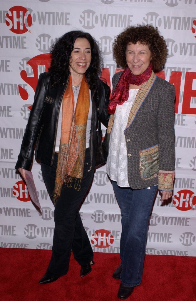 Rhea Perlman and sister