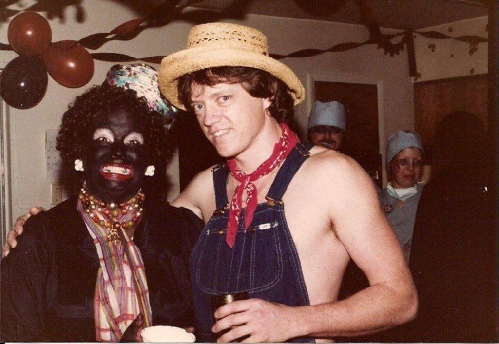 Hillary Clinton in blackface at a 70s Halloween party at Yale