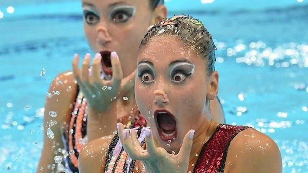 Synchronized Swimmers Caught In Compromising Positions Page 11 of 18