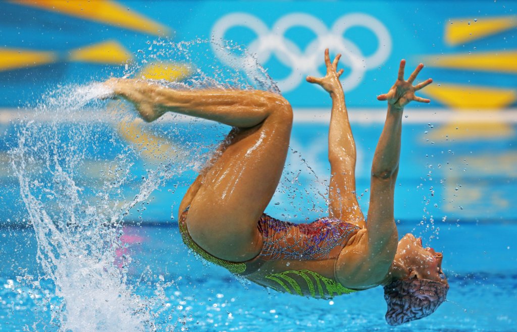 synchronized swimming