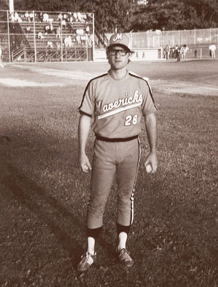 Kurt Russell baseball