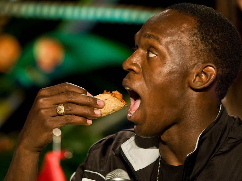 usain bolt eating