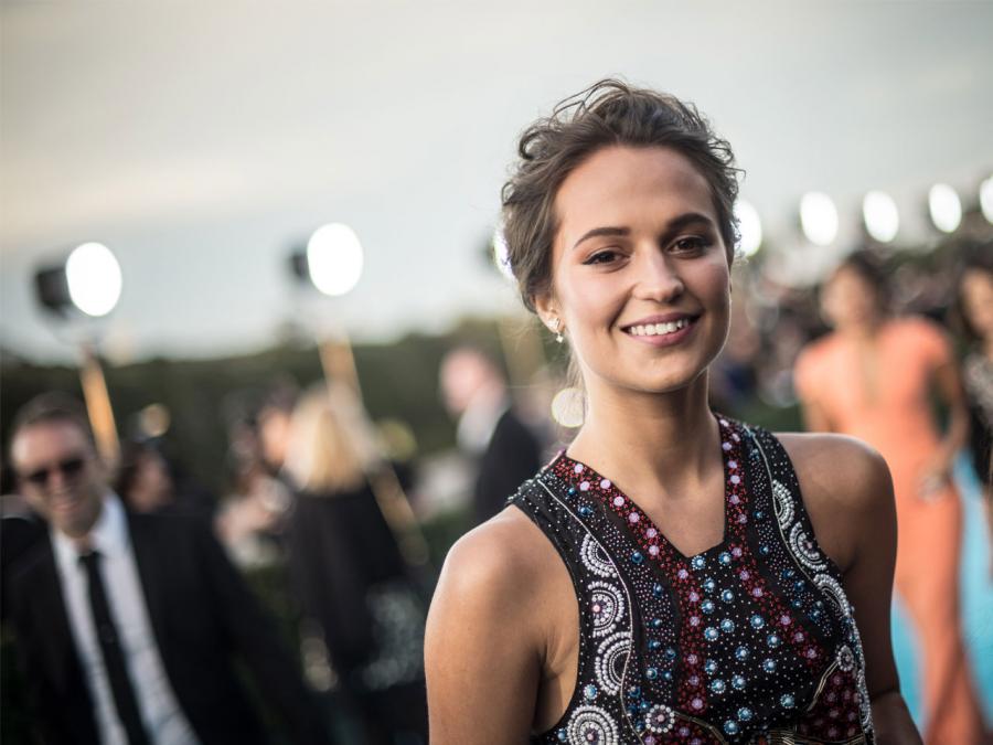 Alicia Vikander