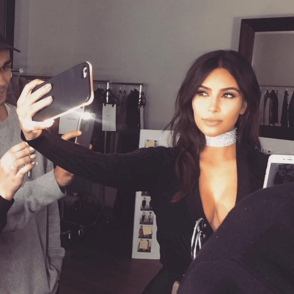 kim kardashian snap light