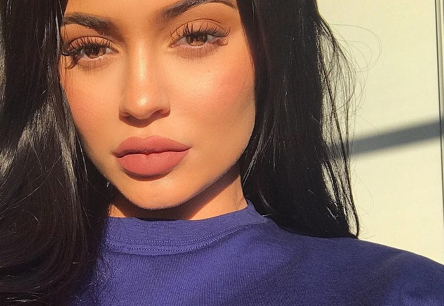 Kylie Jenner Has Ditched Her Famous Pout - Fame Focus