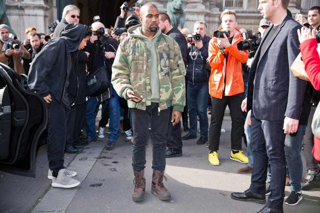 Parismarch 4 2015 Kanye West Posing
